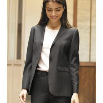 Γυναικείο Σακάκι Κοστουμιού MARIUS WOMEN σε μαύρο χρώμα με γιακά ταγιέρ, ένα κουμπί και τσέπες με καπάκι.